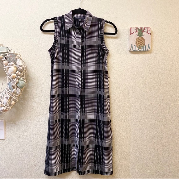 Brooks Brothers Dresses & Skirts - [VGUC] Brooks Brothers 346 Sleeveless Dress petite